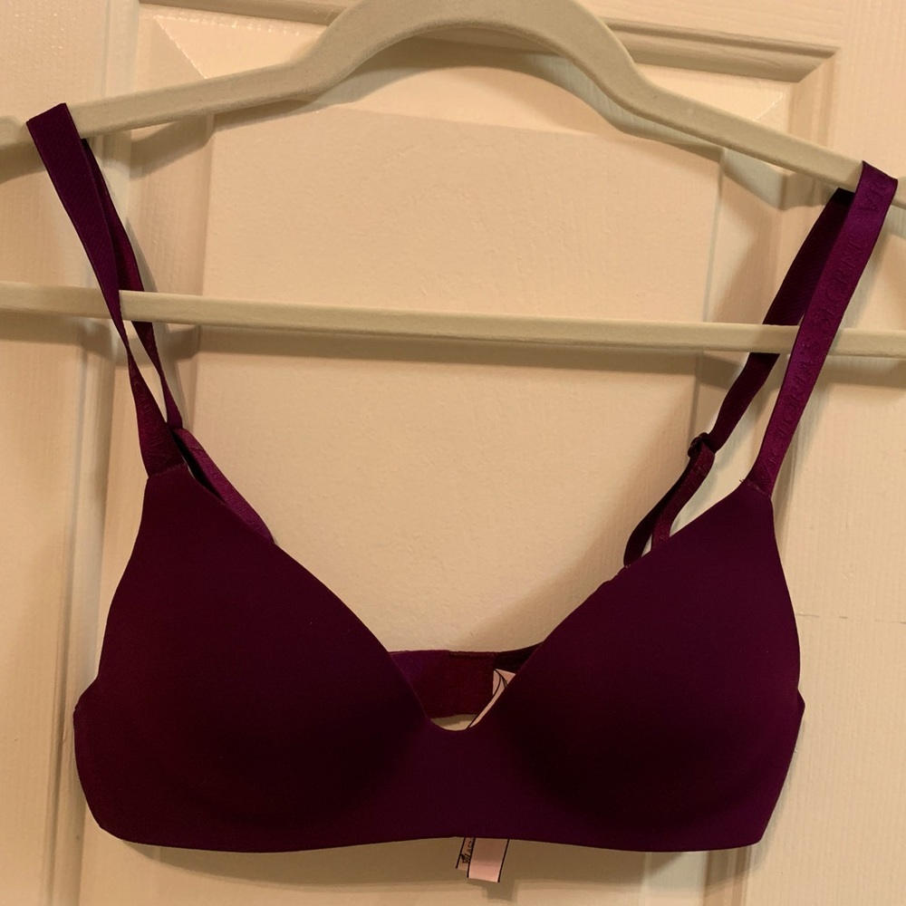 Victoria’s Secret T-shirt bra